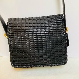 DONNA KARAN WOVEN LEATHER BAG CLASSIC VEUC